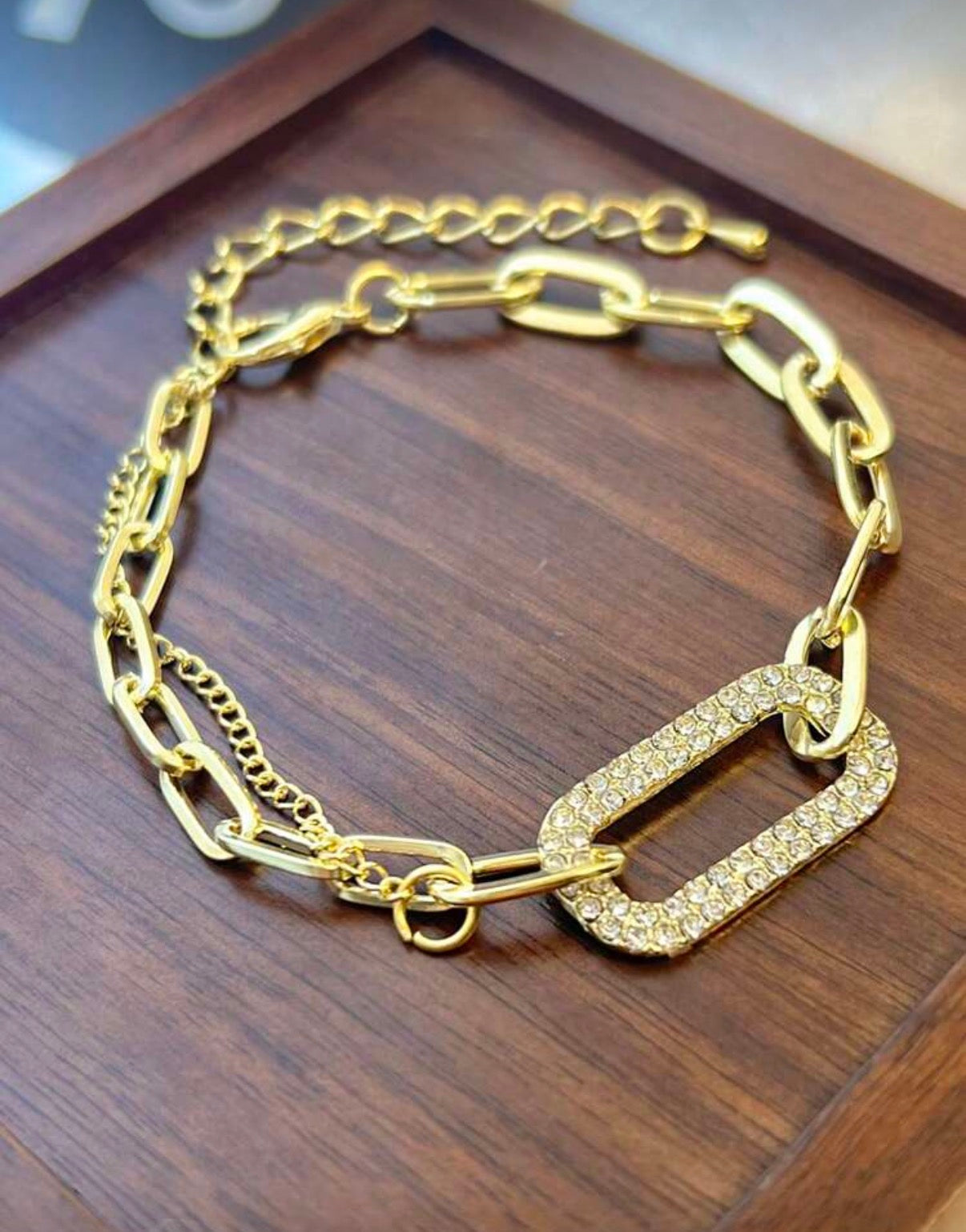 1pc Simple But Elegant Geometric Shape Rhinestone Inlaid Chain Bracelet, Unique And Fashionable Design