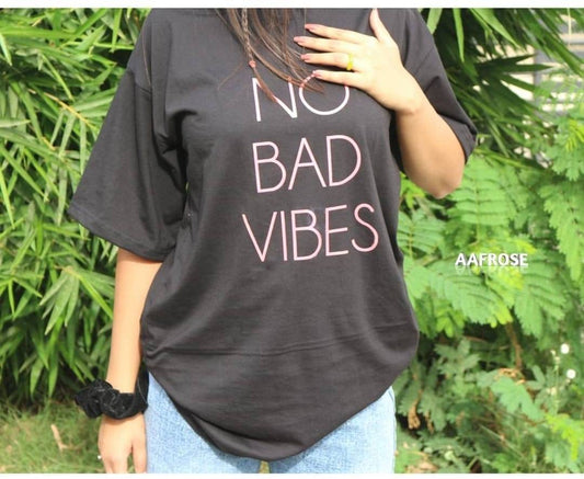 Drop Shoulder Slogan Graphic Longline Oversized Tee (No Bad Vibes) - Black