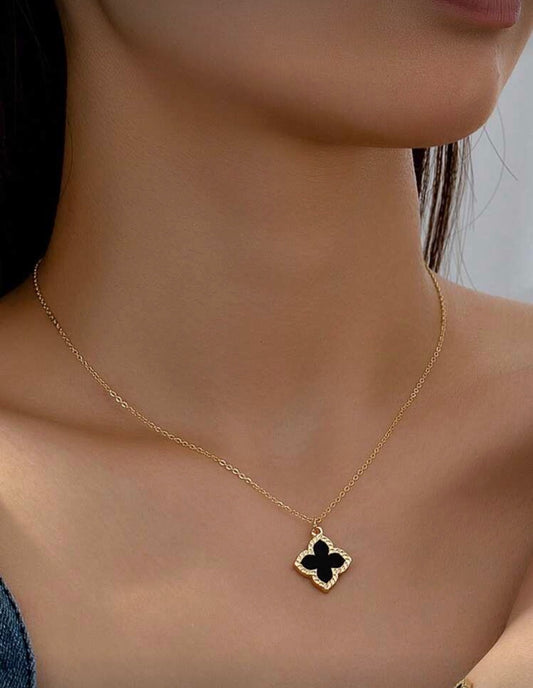 1pc Minimalist Acrylic Four-Leaf Clover Pendant Necklace