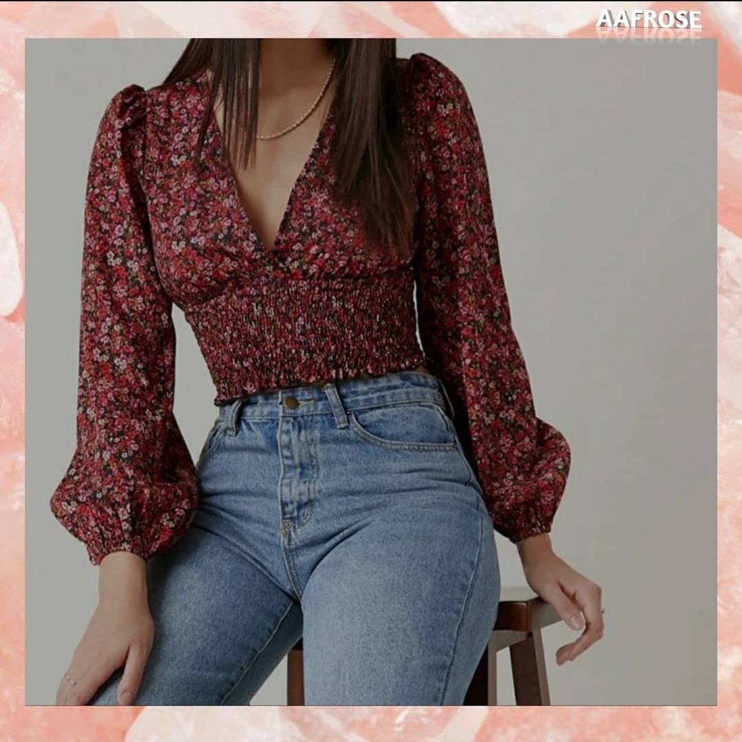 AAFROSE Bishop Sleeves Shirred Detail Ditsy Floral Top
