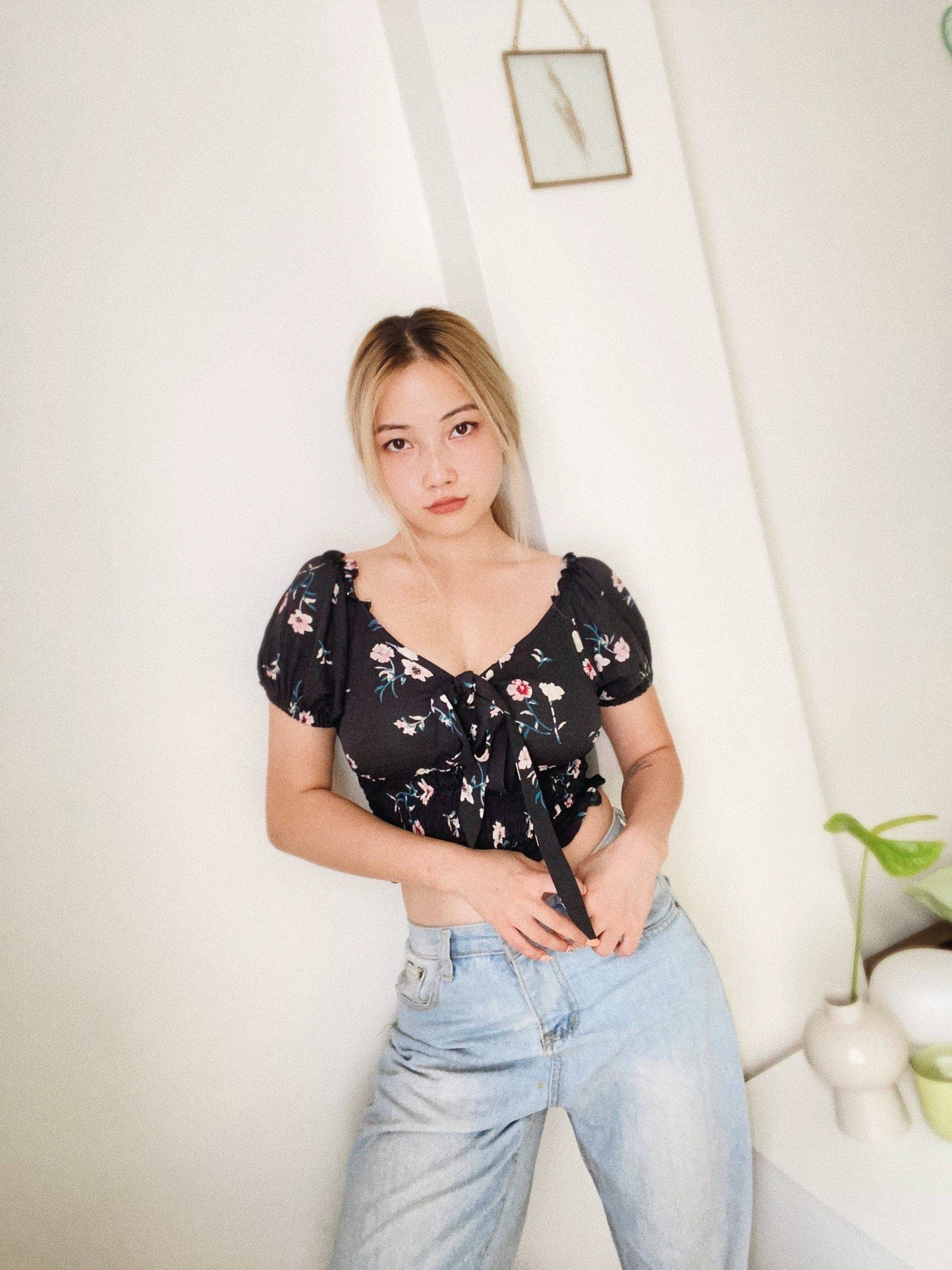 Aafrose shirred detail Black floral crop top
